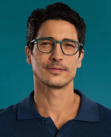 Alex, Fondateur